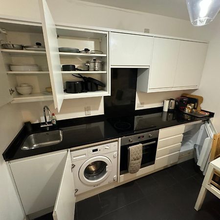 Cosmopolitan Comfort Private Bedrooms In Euston 106 لندن المظهر الخارجي الصورة