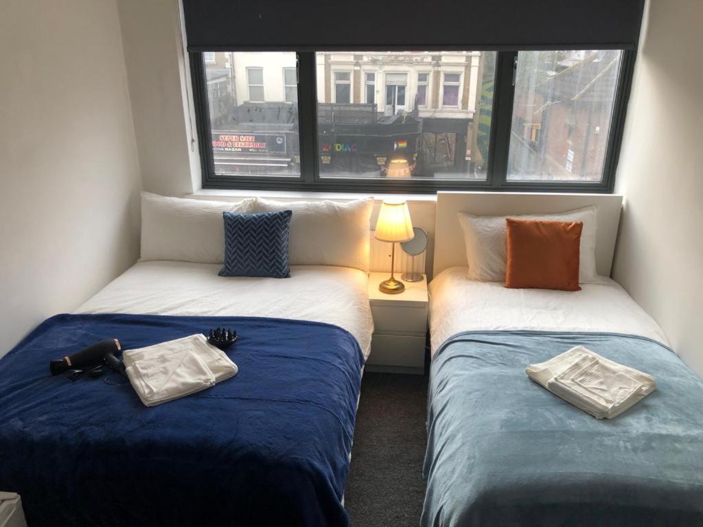 Cosmopolitan Comfort Private Bedrooms In Euston 106 لندن المظهر الخارجي الصورة