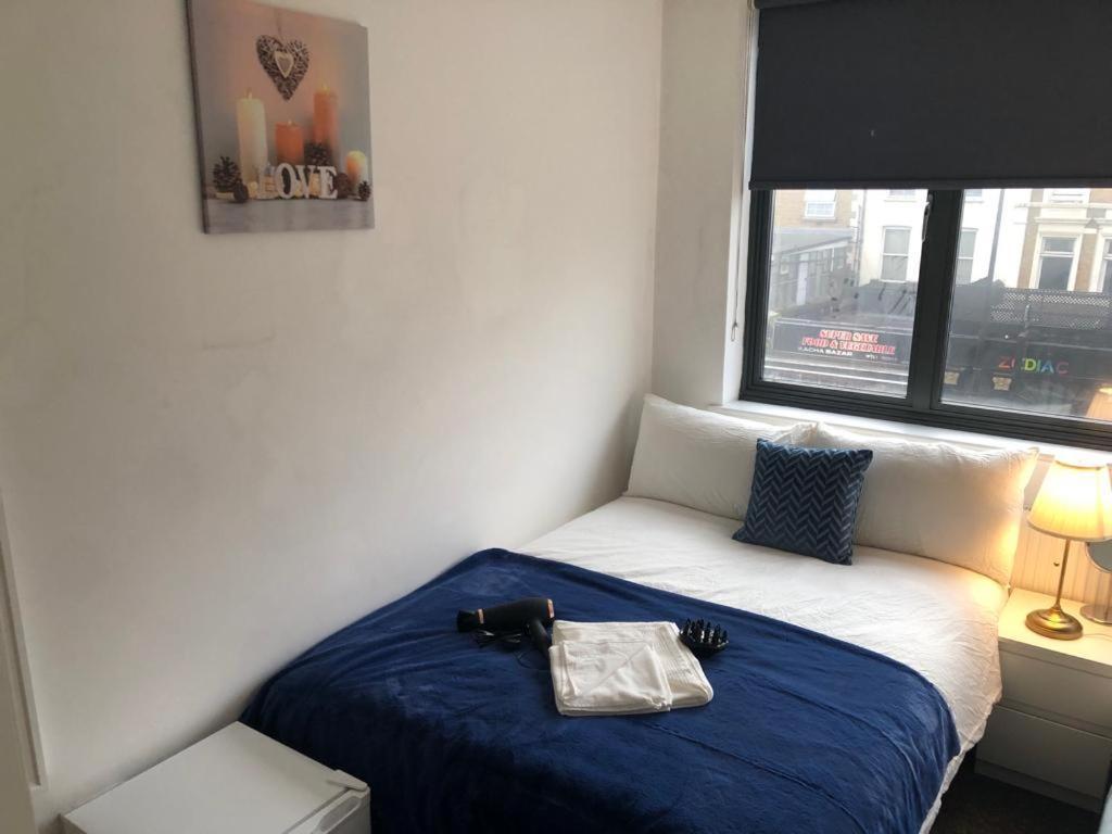 Cosmopolitan Comfort Private Bedrooms In Euston 106 لندن المظهر الخارجي الصورة