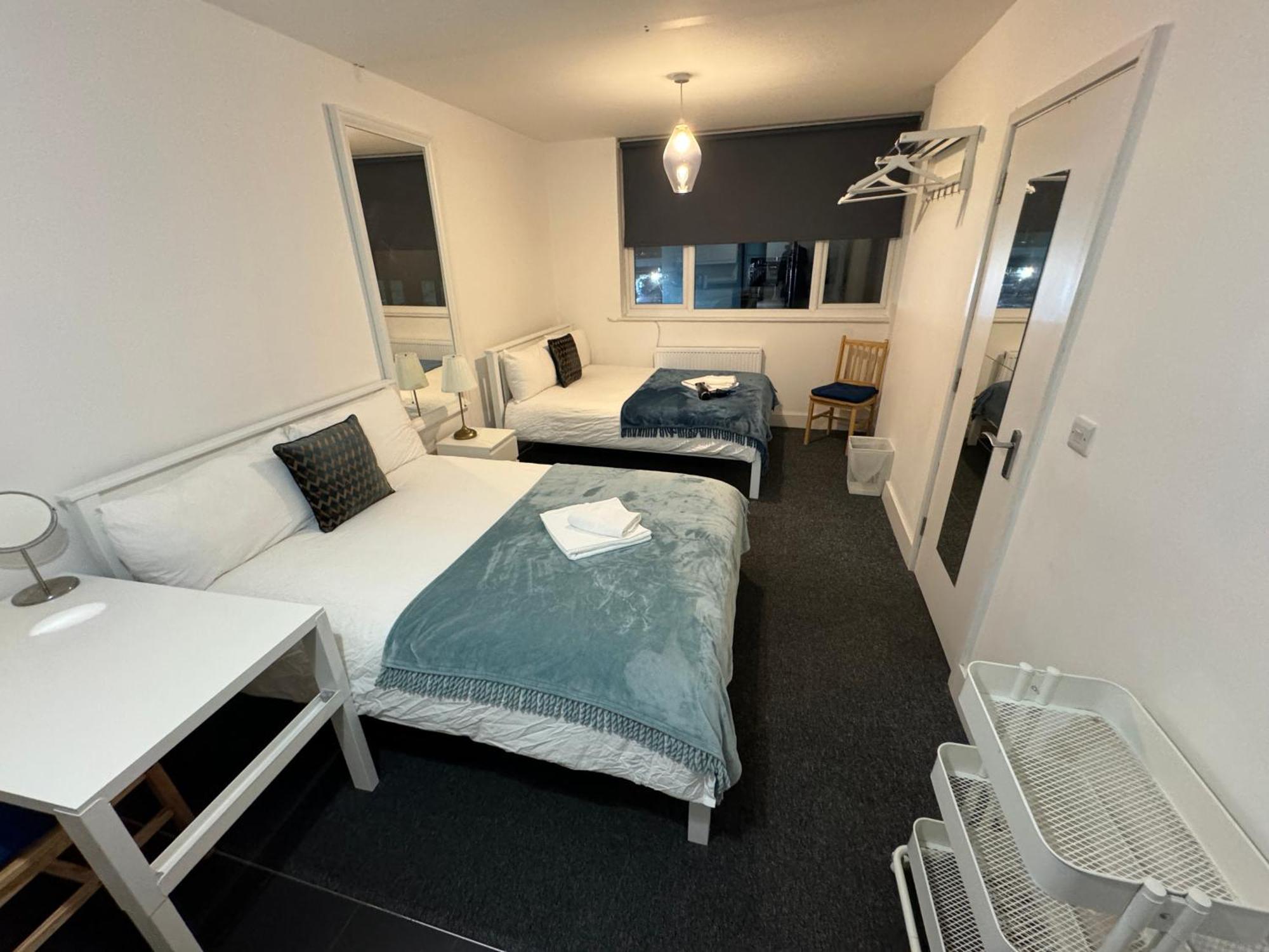 Cosmopolitan Comfort Private Bedrooms In Euston 106 لندن المظهر الخارجي الصورة